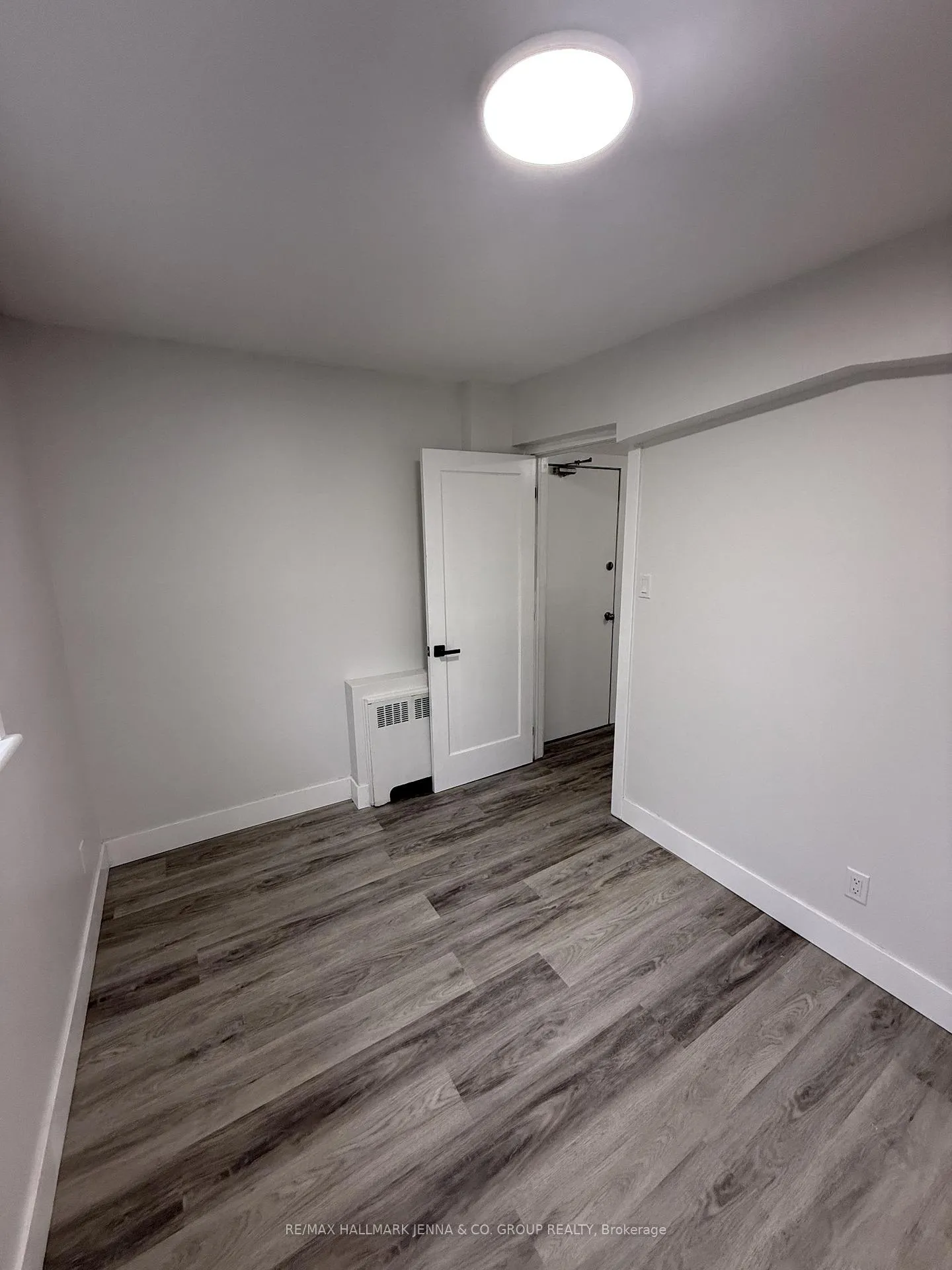 Photo 22 of Unit 3, 280 Blake Boulevard, Ottawa, Vanier — HOMEH