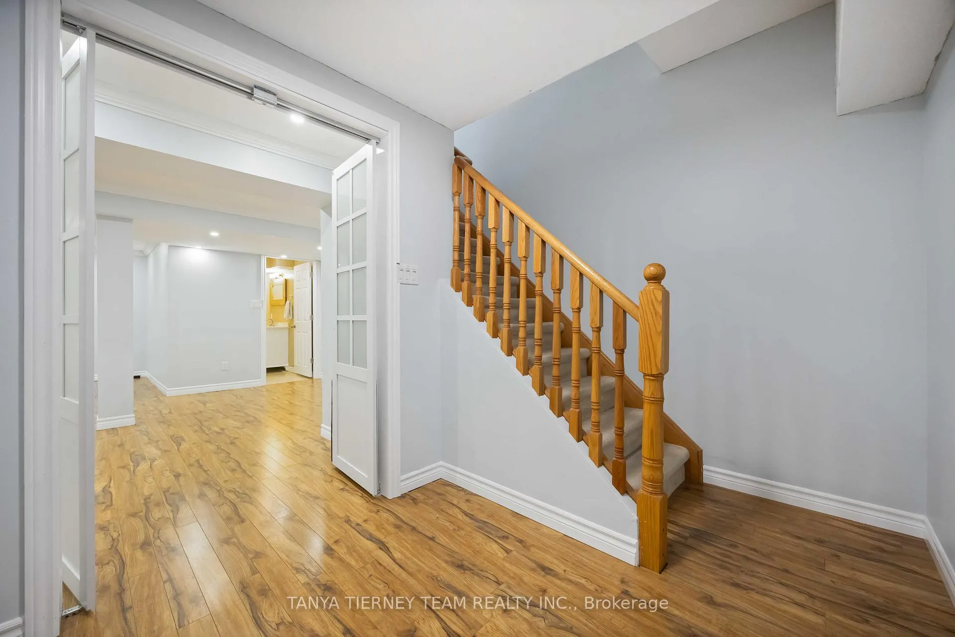 Photo 35 of 140 Vipond Road, Whitby, Brooklin — HOMEH