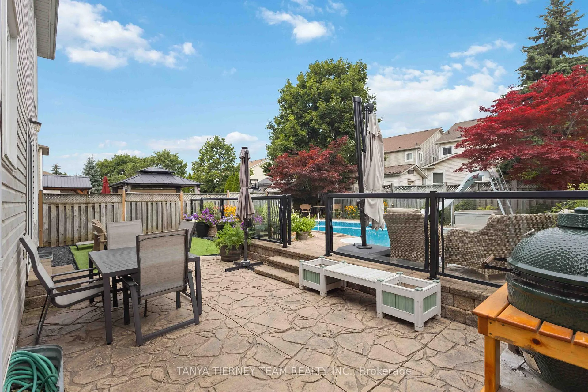 Photo 44 of 140 Vipond Road, Whitby, Brooklin — HOMEH