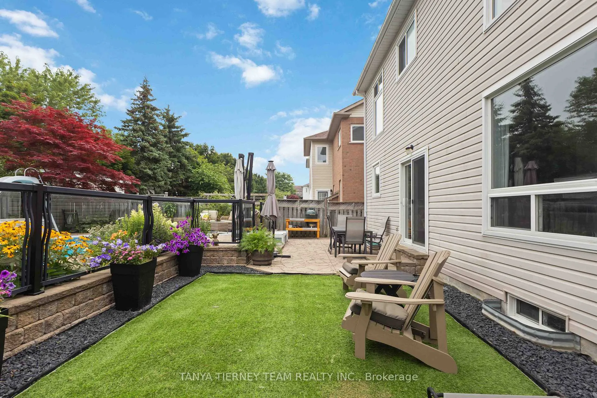Photo 45 of 140 Vipond Road, Whitby, Brooklin — HOMEH