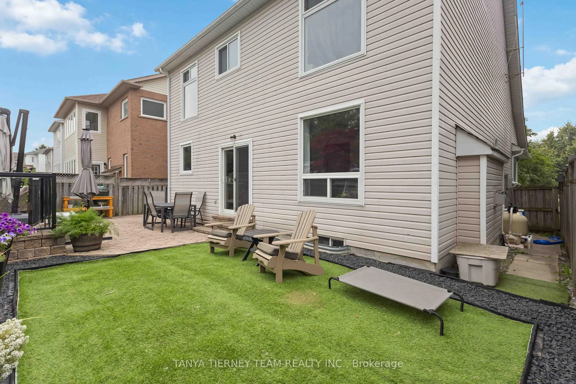 Photo 47 of 140 Vipond Road, Whitby, Brooklin — HOMEH