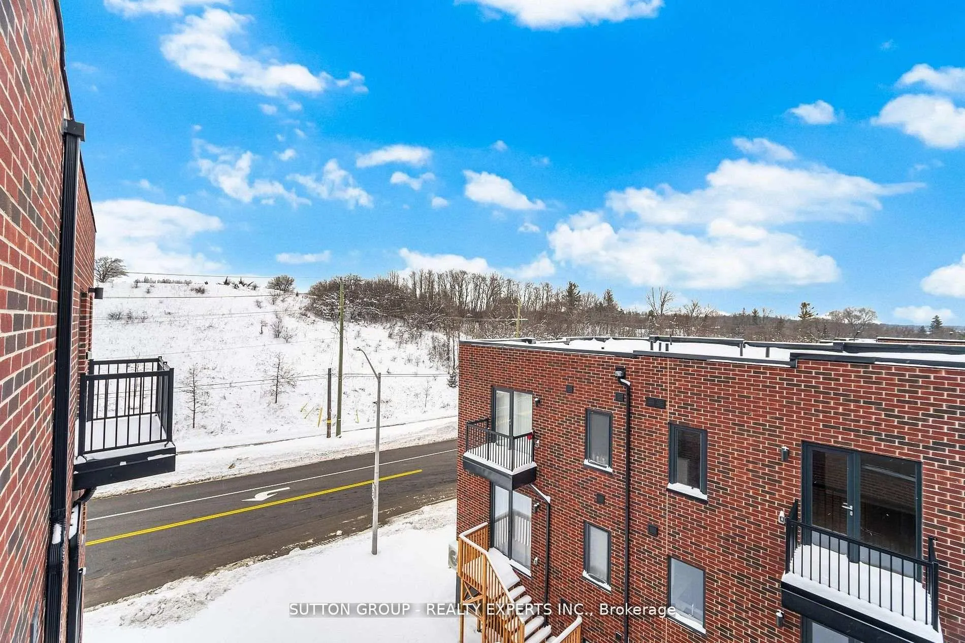 Photo 12 of 5 Taylor Court, Caledon, Bolton West — HOMEH