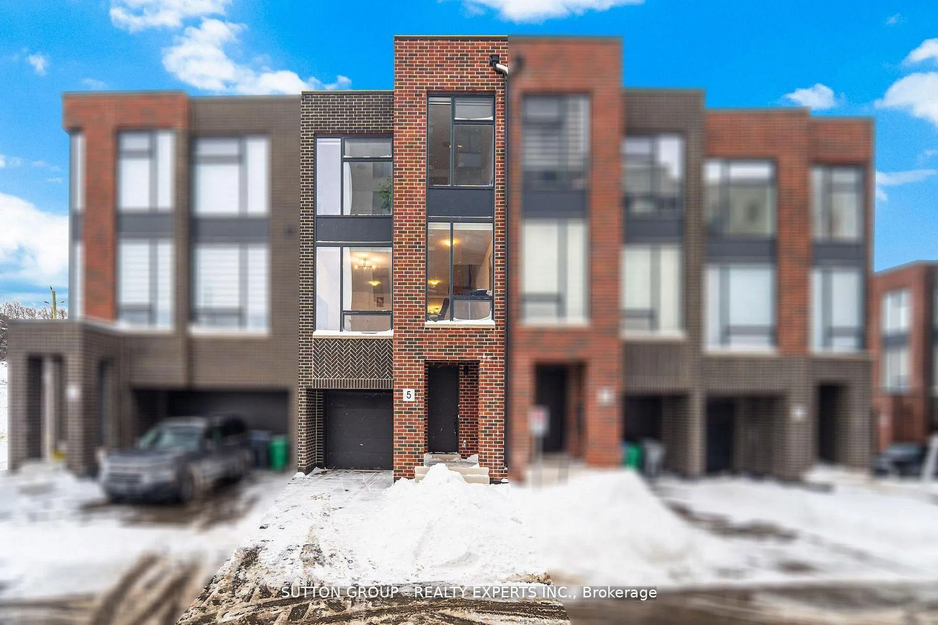 Photo 41 of 5 Taylor Court, Caledon, Bolton West — HOMEH