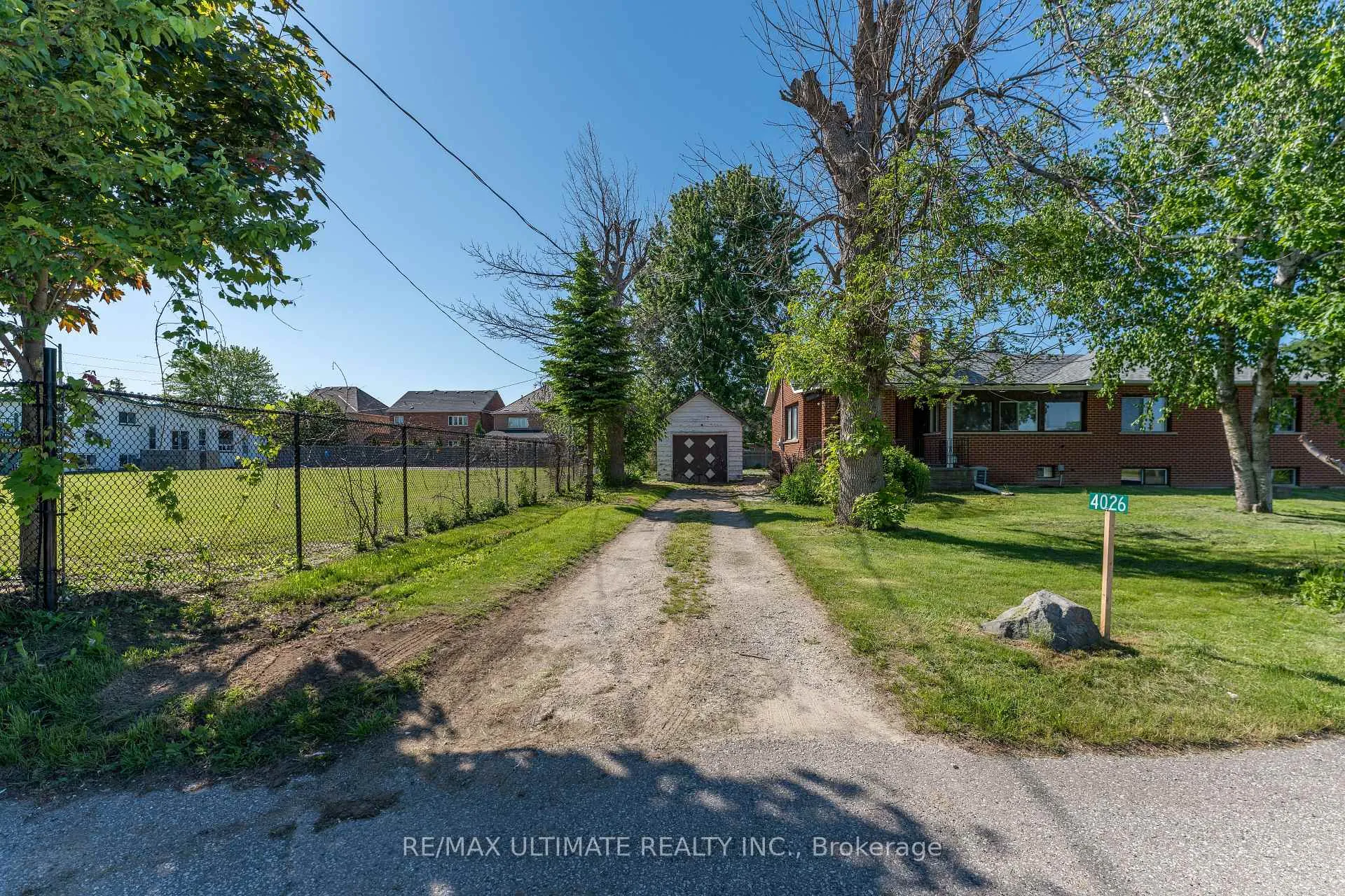 Photo 2 of 4026 Ebenezer Road, Brampton, Bram East — HOMEH