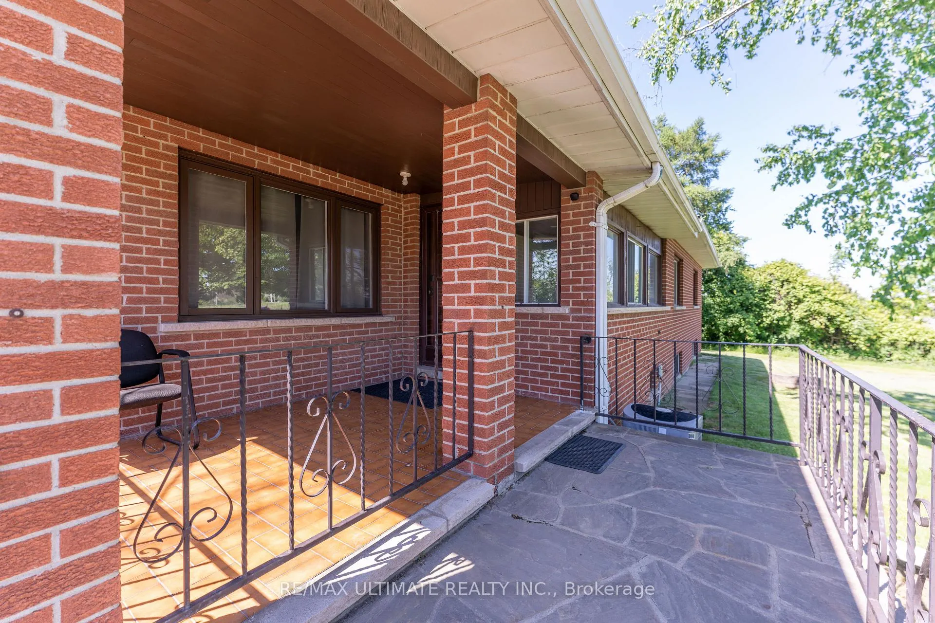 Photo 11 of 4026 Ebenezer Road, Brampton, Bram East — HOMEH