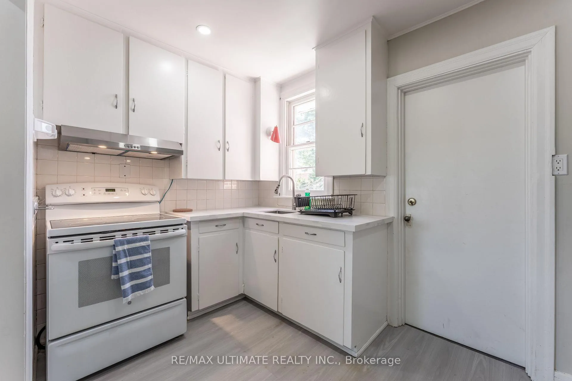 Photo 32 of 4026 Ebenezer Road, Brampton, Bram East — HOMEH