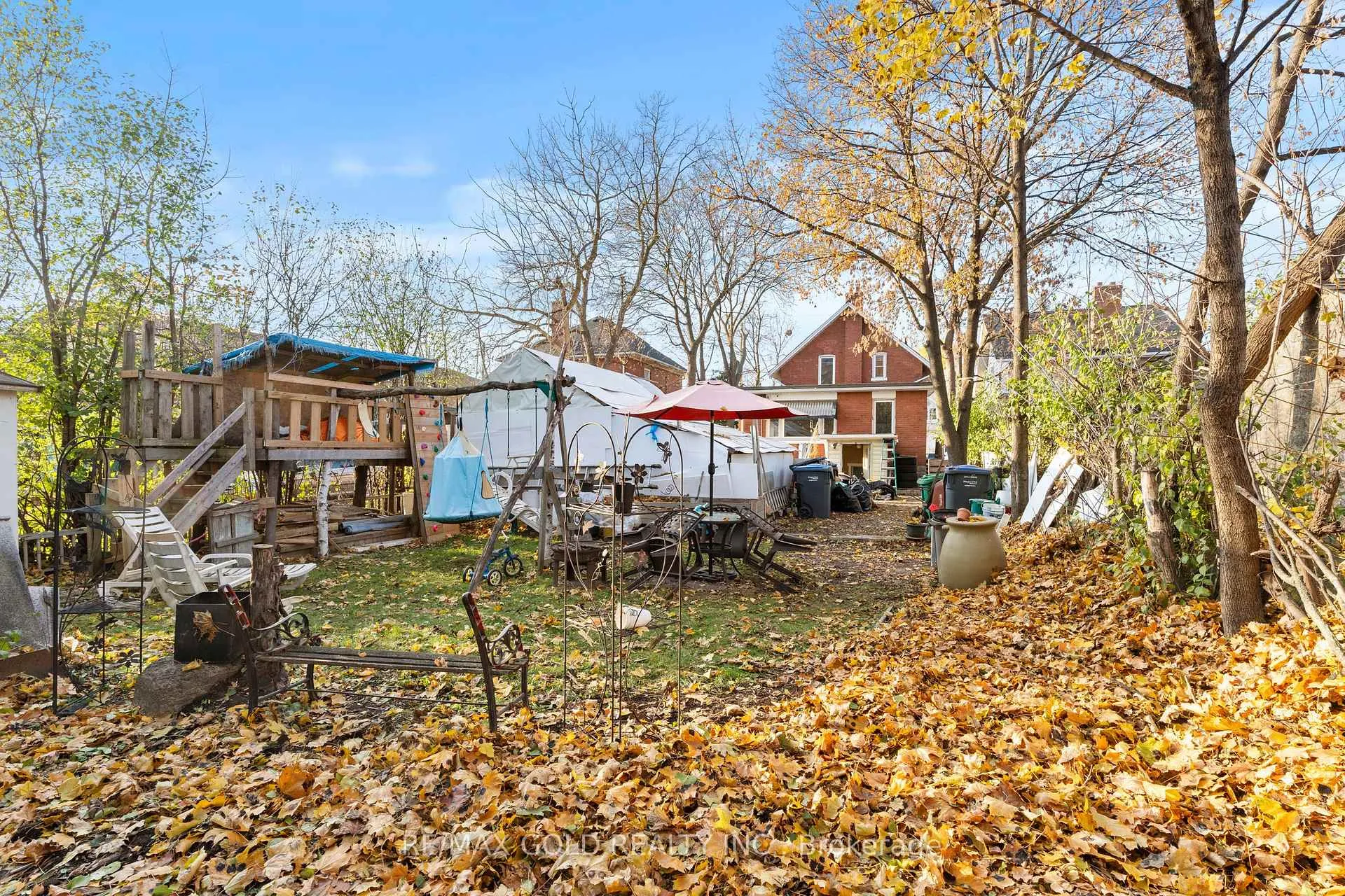 Photo 11 of 59A David Street, Brampton, Downtown Brampton — HOMEH