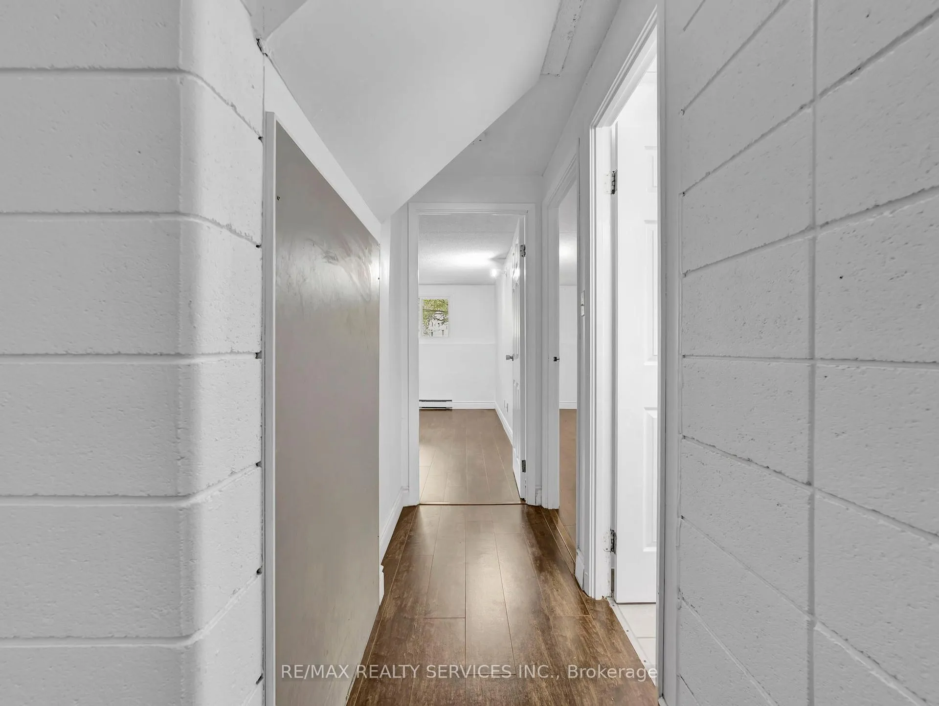 Photo 13 of Unit 103, 30 Hickory Street E, Waterloo, Beechwood/University — HOMEH