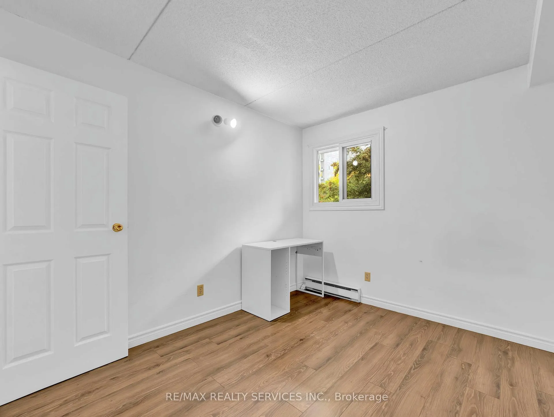 Photo 19 of Unit 103, 30 Hickory Street E, Waterloo, Beechwood/University — HOMEH