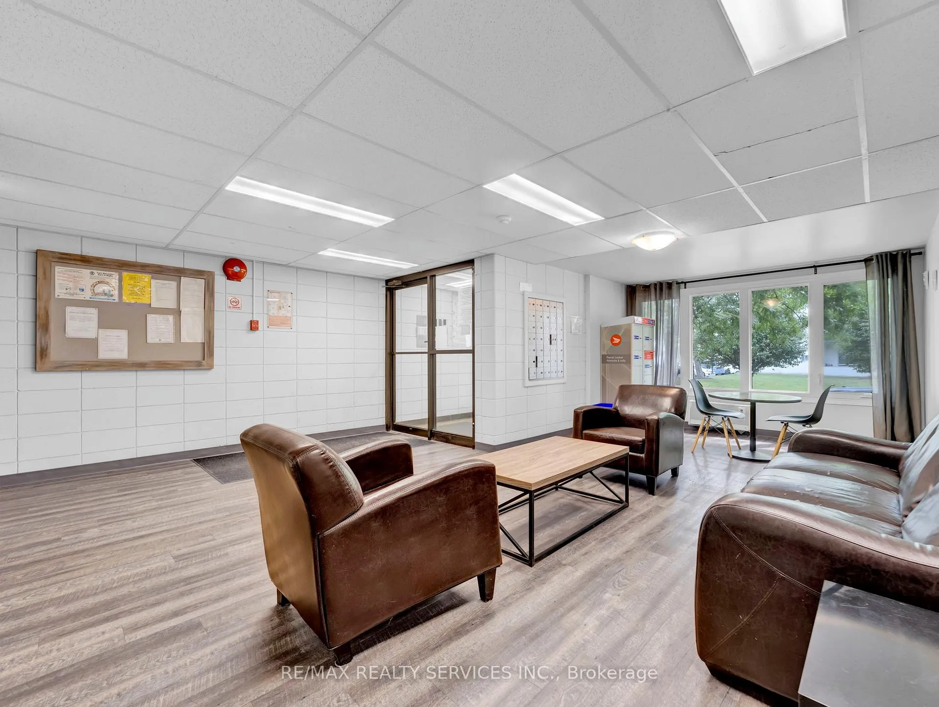 Photo 24 of Unit 103, 30 Hickory Street E, Waterloo, Beechwood/University — HOMEH