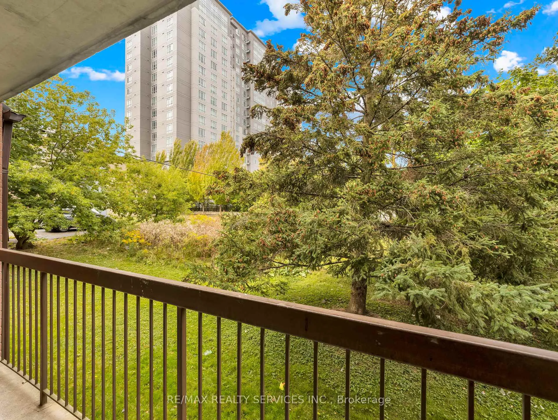 Photo 25 of Unit 103, 30 Hickory Street E, Waterloo, Beechwood/University — HOMEH