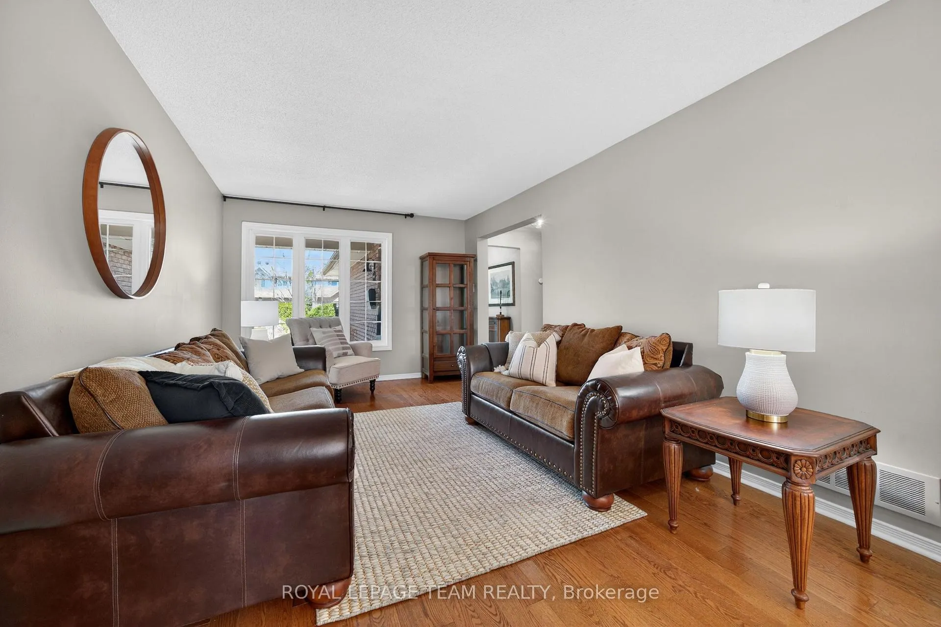 Photo 11 of 151 Equestrian Drive, Ottawa, Kanata - Bridlewood — HOMEH