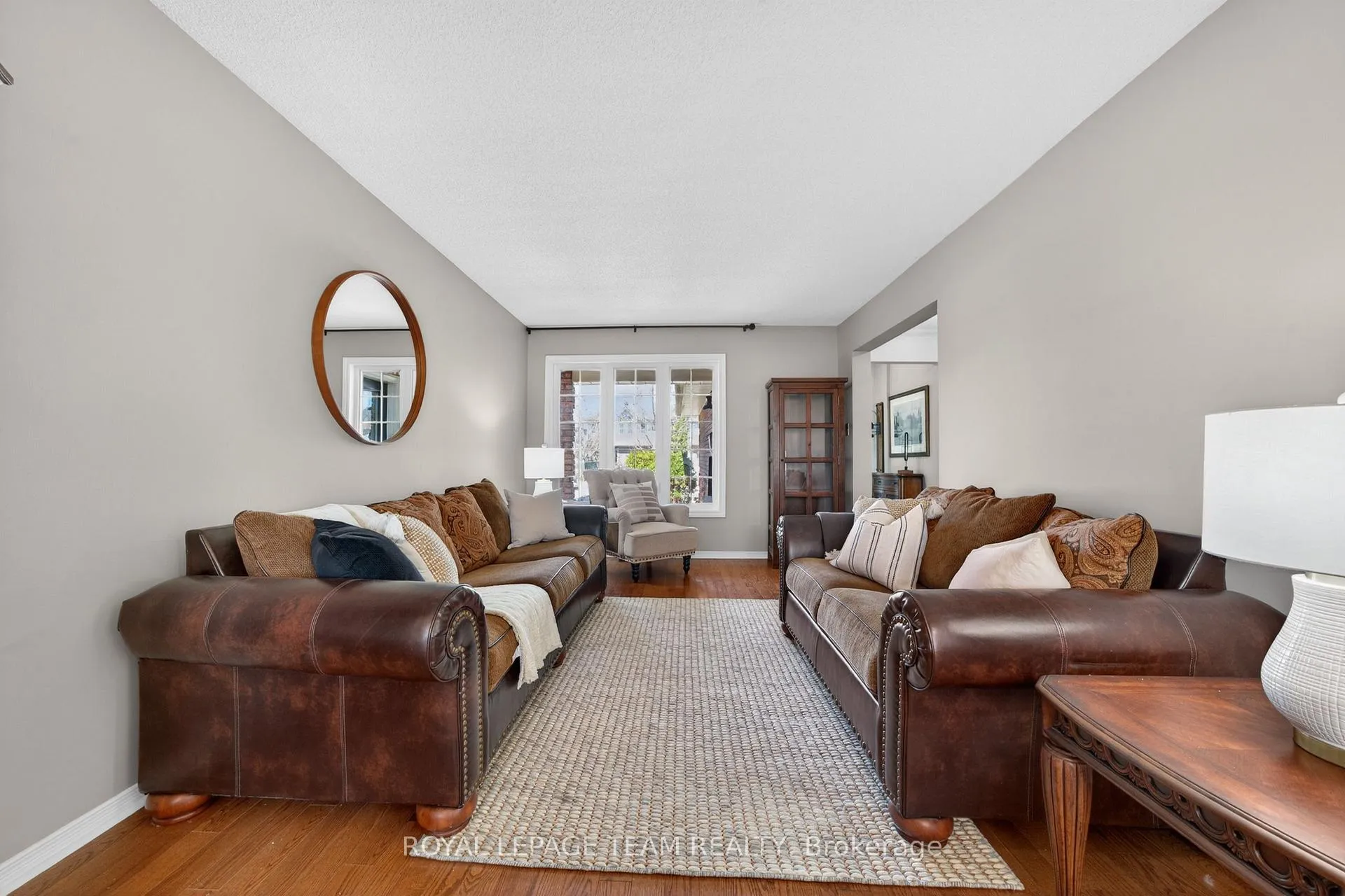 Photo 12 of 151 Equestrian Drive, Ottawa, Kanata - Bridlewood — HOMEH