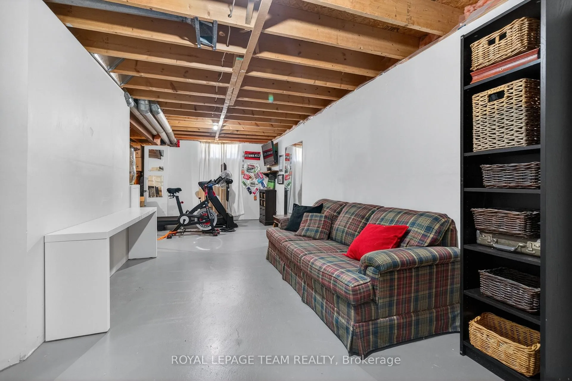 Photo 40 of 151 Equestrian Drive, Ottawa, Kanata - Bridlewood — HOMEH