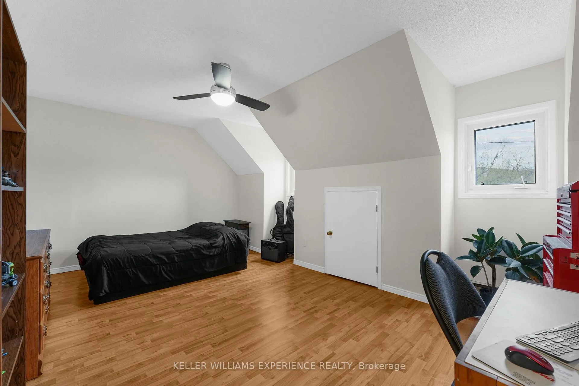 Photo 19 of 190 Centre Street, Essa, Angus — HOMEH