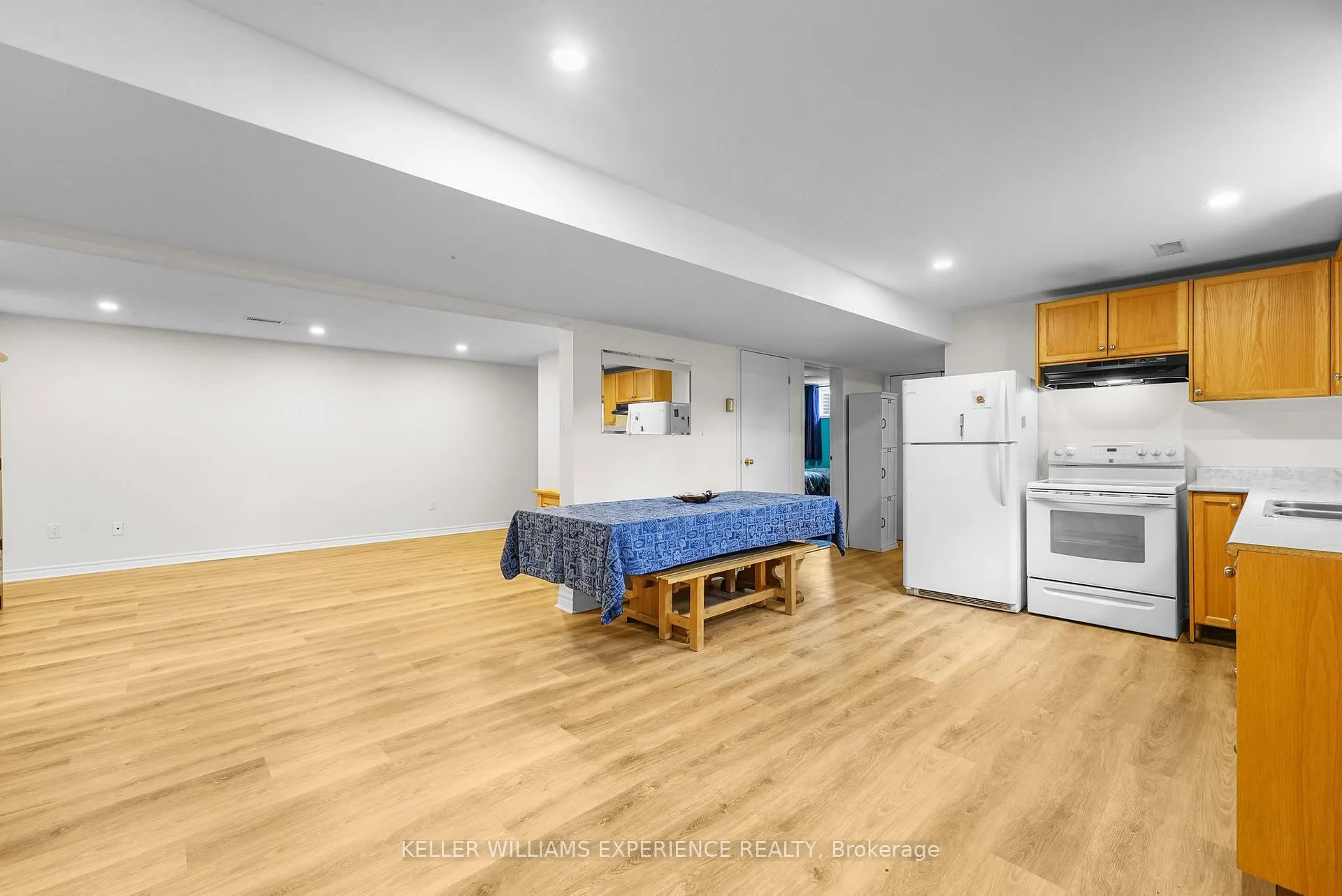 Photo 26 of 190 Centre Street, Essa, Angus — HOMEH
