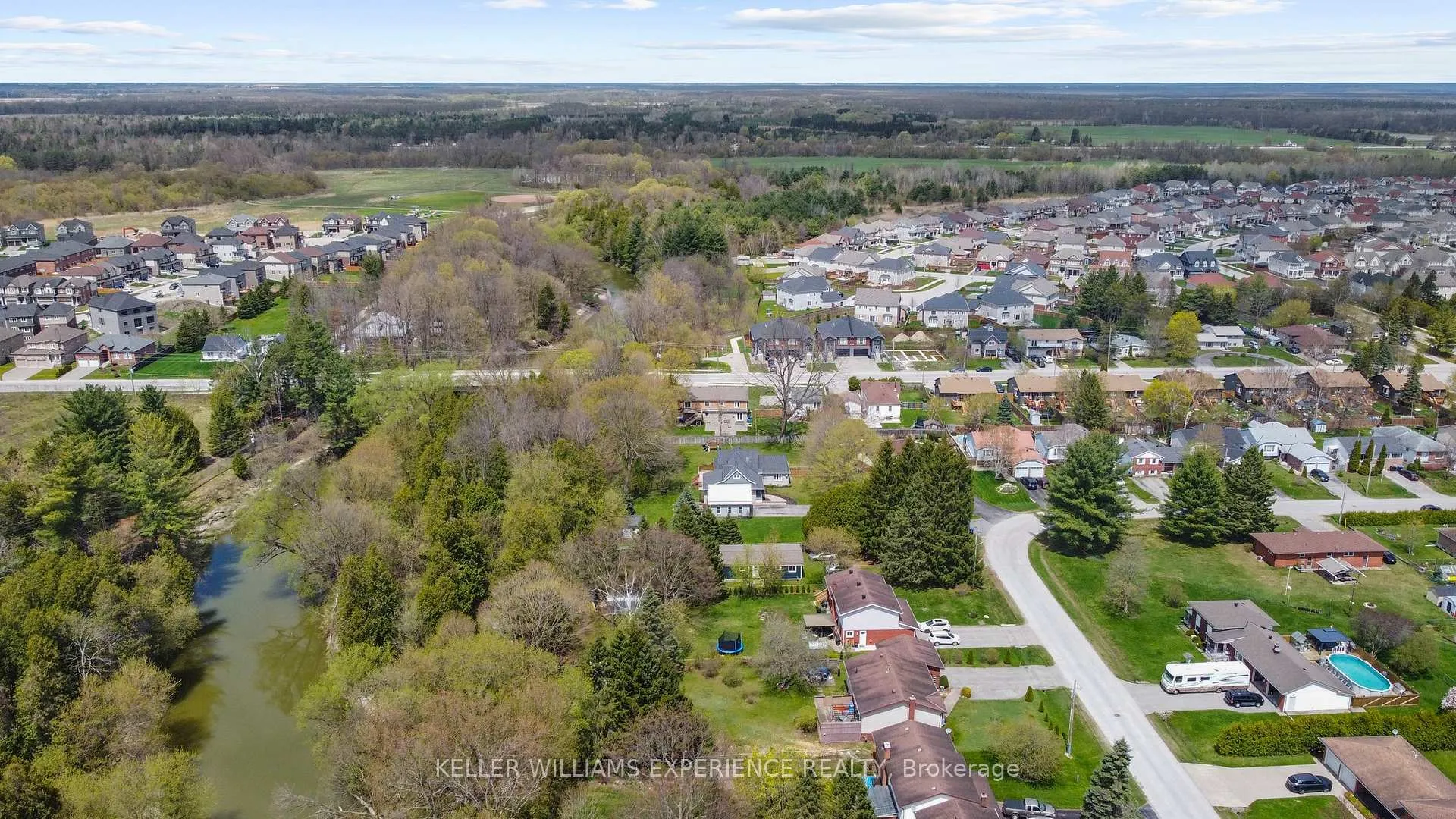 Photo 36 of 190 Centre Street, Essa, Angus — HOMEH