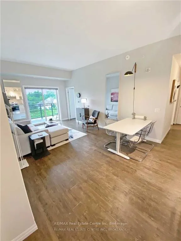 Photo 4 of Unit 420, 35 Kingsbury Square, Guelph, Pineridge/Westminster Woods — HOMEH