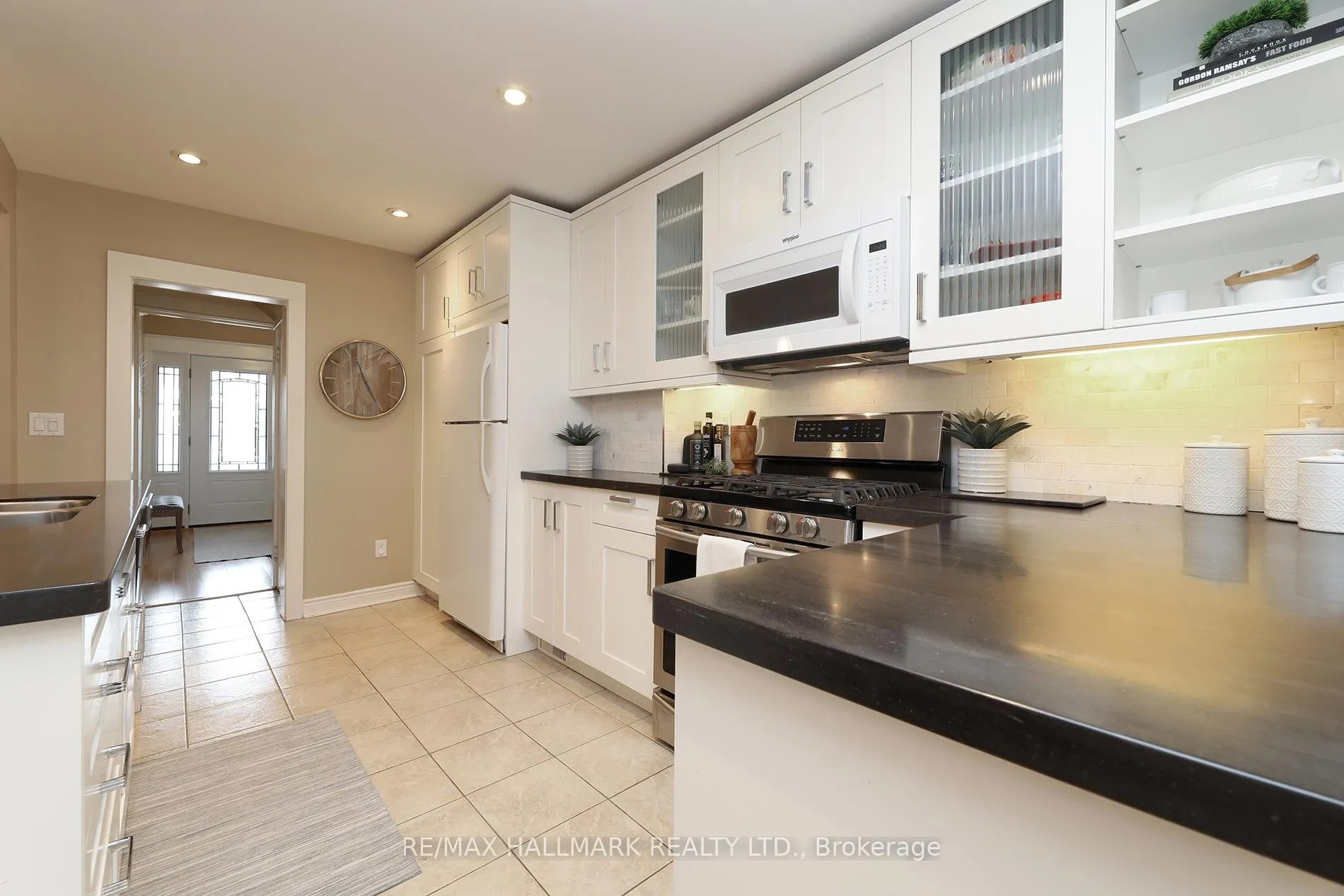 Photo 12 of 274 Wolverleigh Boulevard, Toronto, Danforth — HOMEH