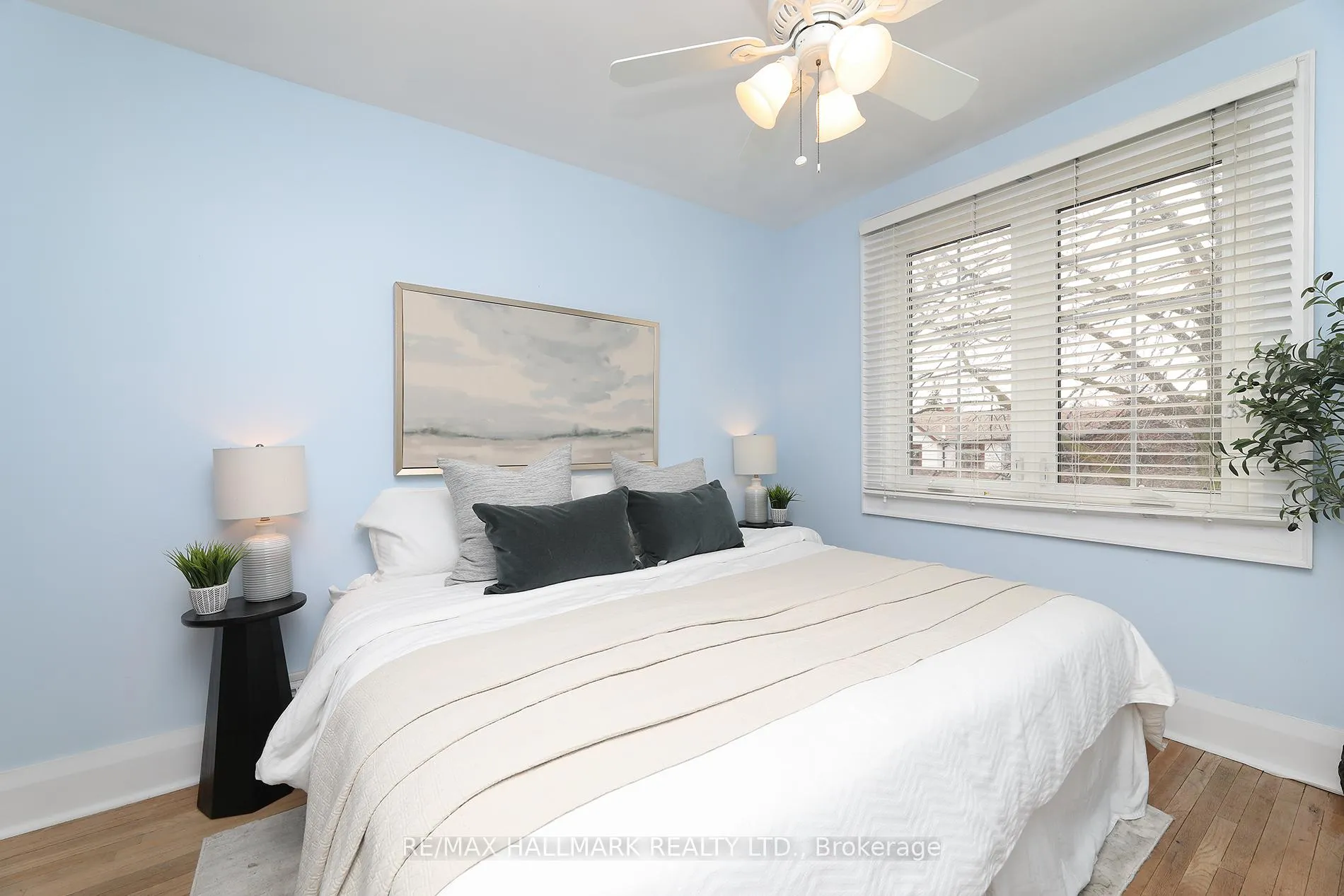 Photo 22 of 274 Wolverleigh Boulevard, Toronto, Danforth — HOMEH