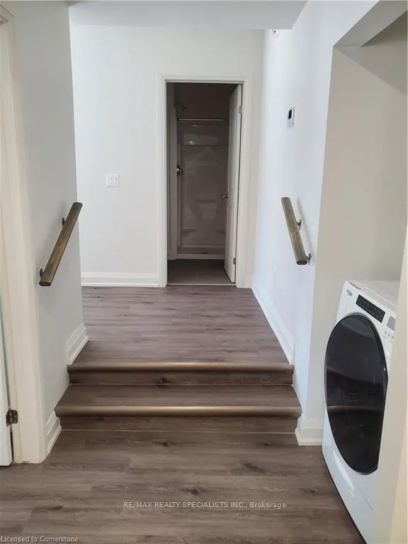 Photo 6 of Unit #204, 307 King Street E, Hamilton, Beasley — HOMEH