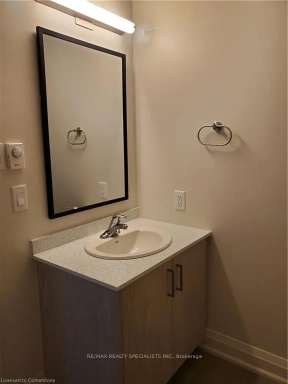 Photo 8 of Unit #204, 307 King Street E, Hamilton, Beasley — HOMEH