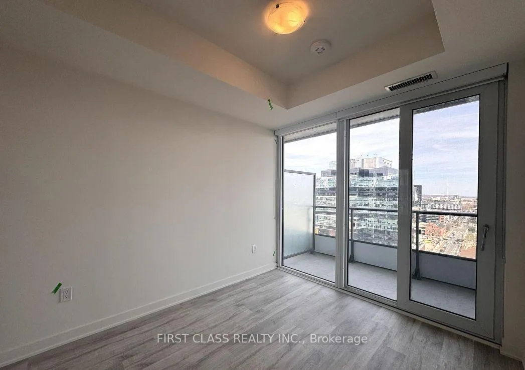 Photo 4 of Unit 1803 E, 70 Princess Street E, Toronto, Waterfront Communities — HOMEH