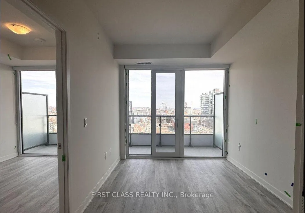 Photo 5 of Unit 1803 E, 70 Princess Street E, Toronto, Waterfront Communities — HOMEH