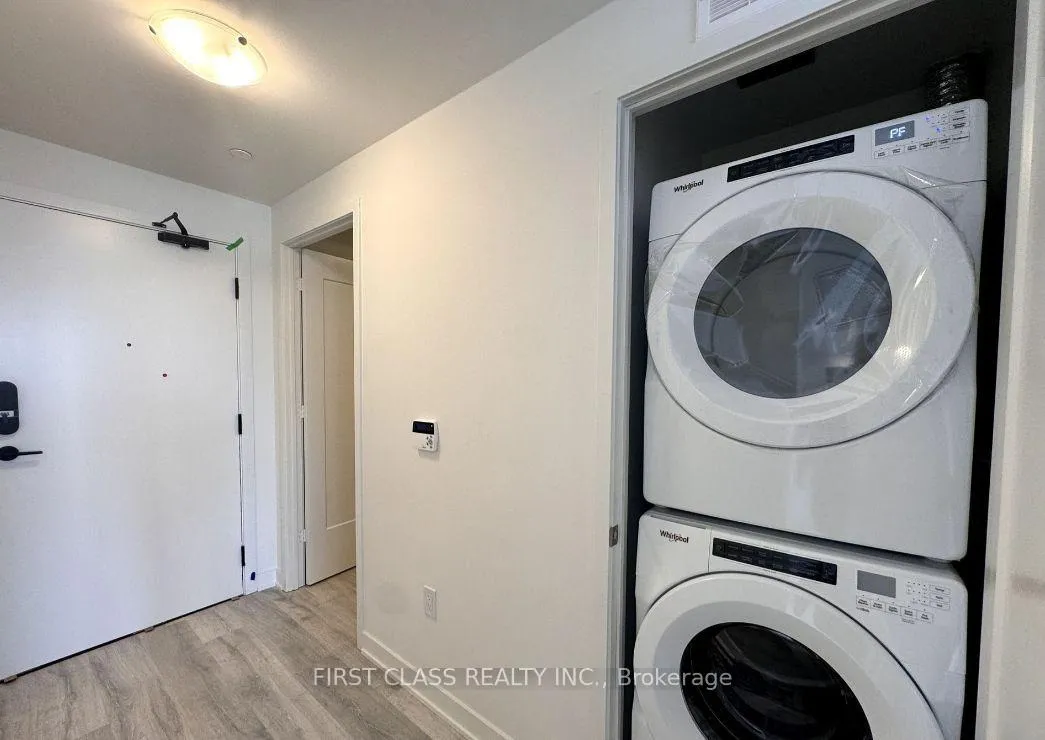 Photo 12 of Unit 1803 E, 70 Princess Street E, Toronto, Waterfront Communities — HOMEH