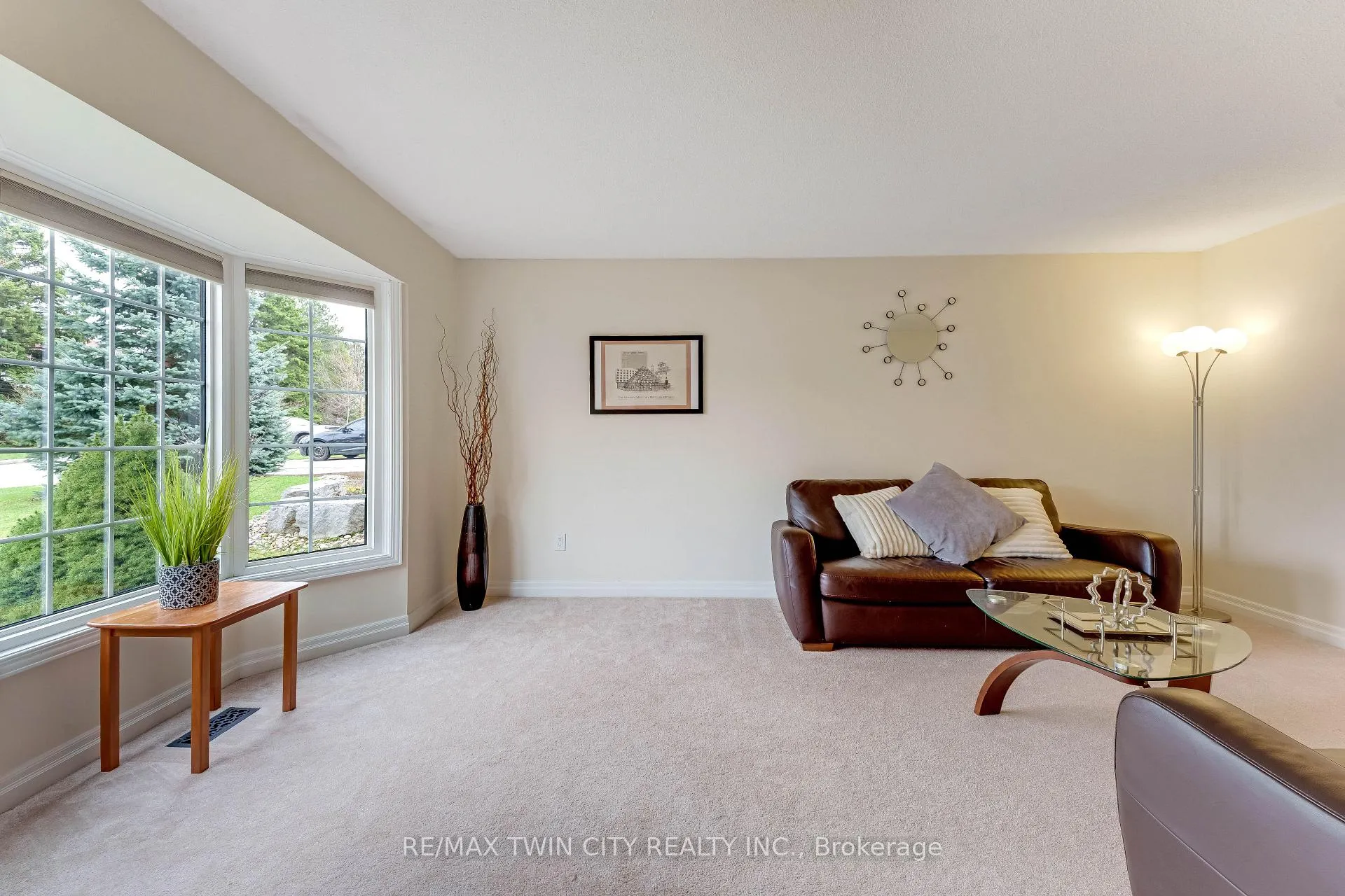 Photo 14 of 109 Ashberry Place, Waterloo — HOMEH