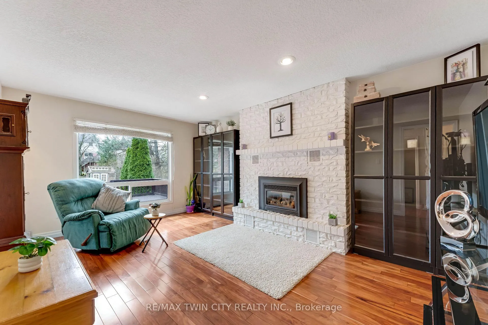 Photo 15 of 109 Ashberry Place, Waterloo — HOMEH