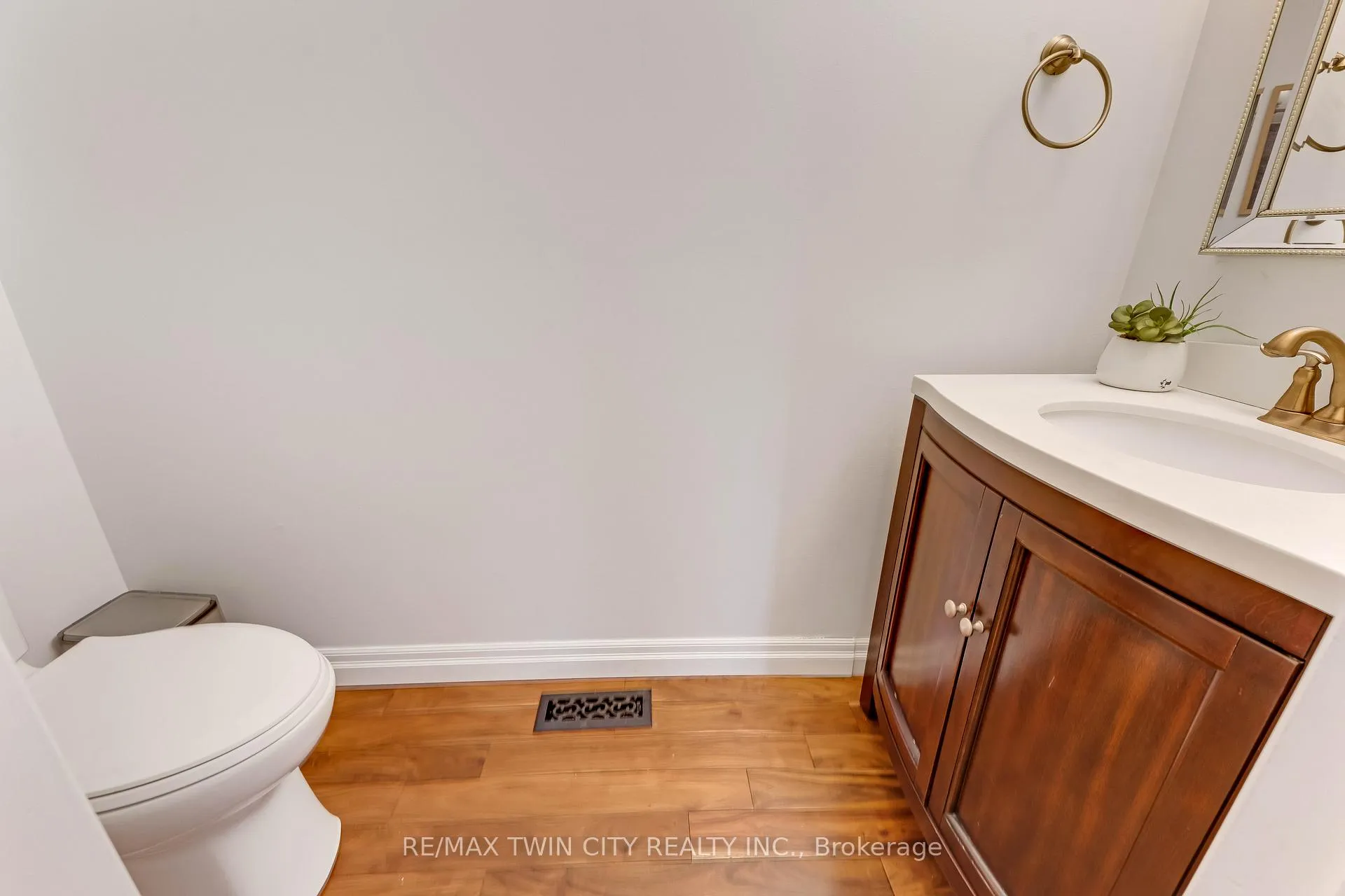 Photo 19 of 109 Ashberry Place, Waterloo — HOMEH