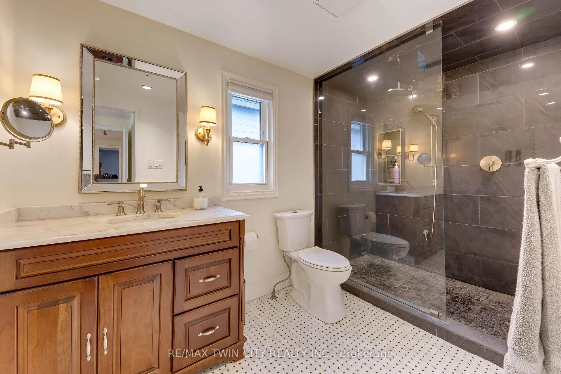 Photo 26 of 109 Ashberry Place, Waterloo — HOMEH