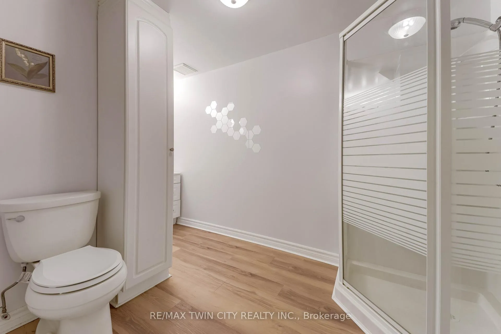 Photo 37 of 109 Ashberry Place, Waterloo — HOMEH