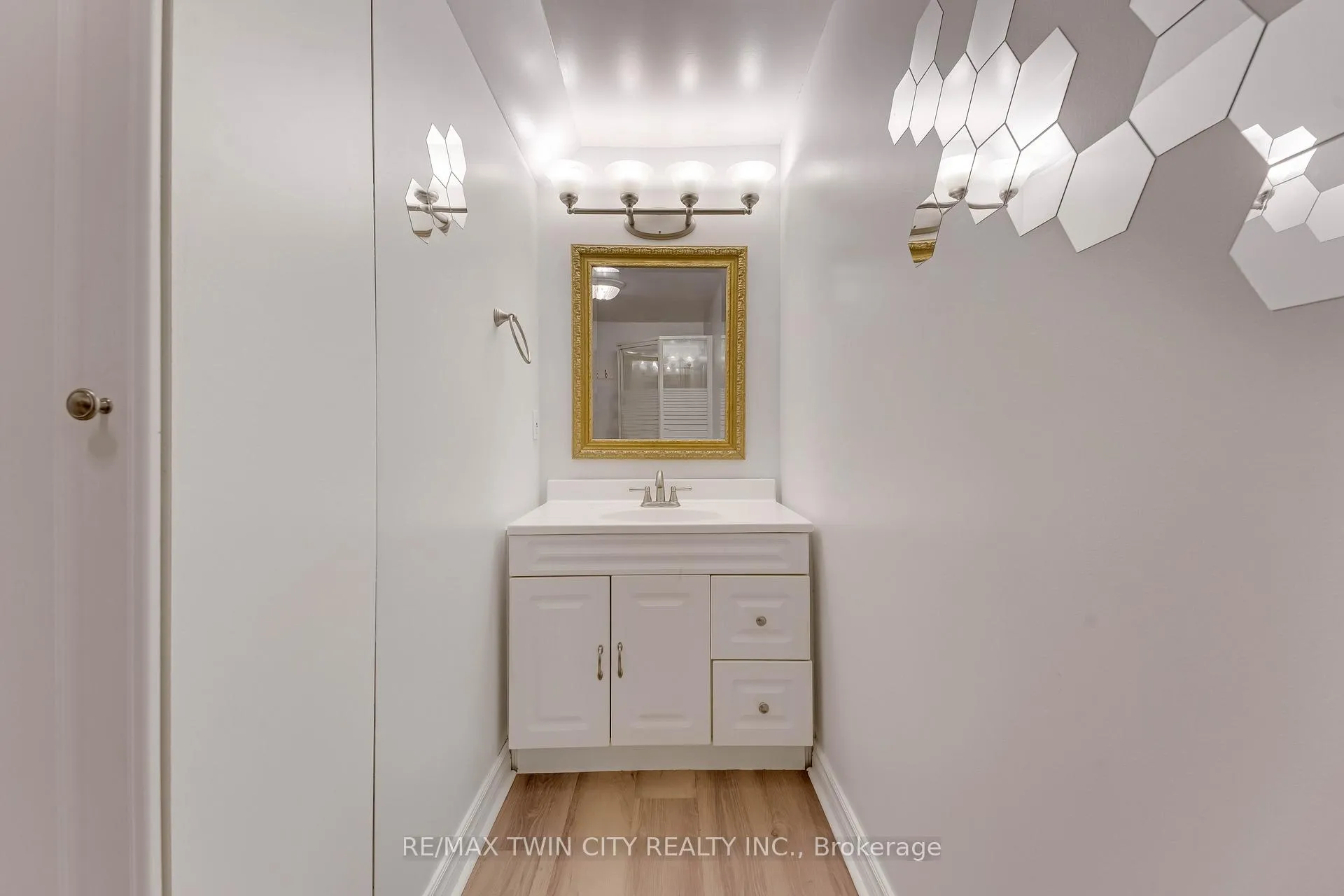 Photo 38 of 109 Ashberry Place, Waterloo — HOMEH