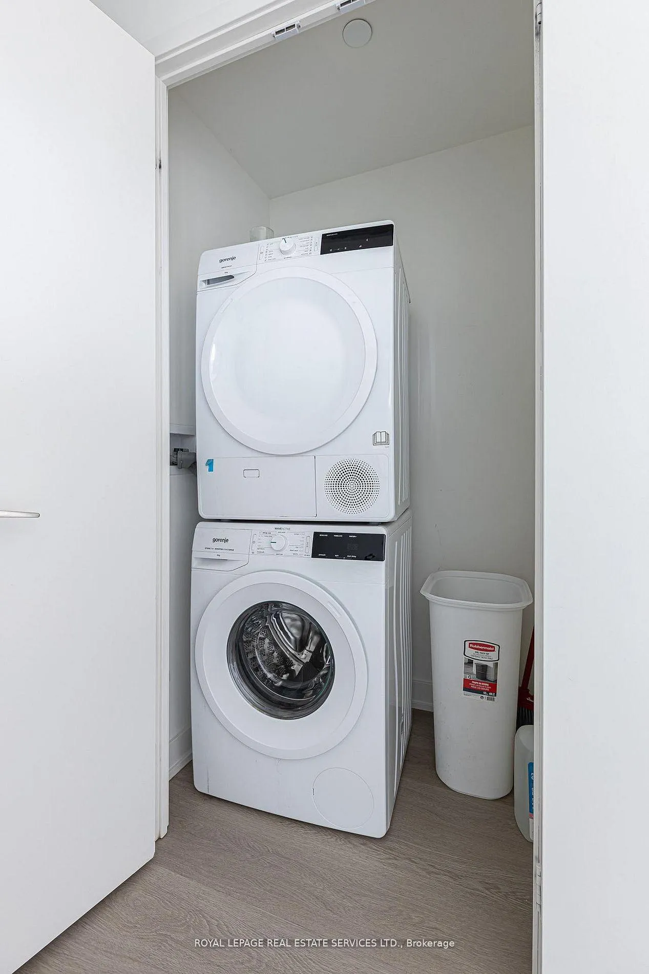 Photo 17 of Unit 907, 859 The Queensway, Etobicoke, Stonegate-Queensway — HOMEH