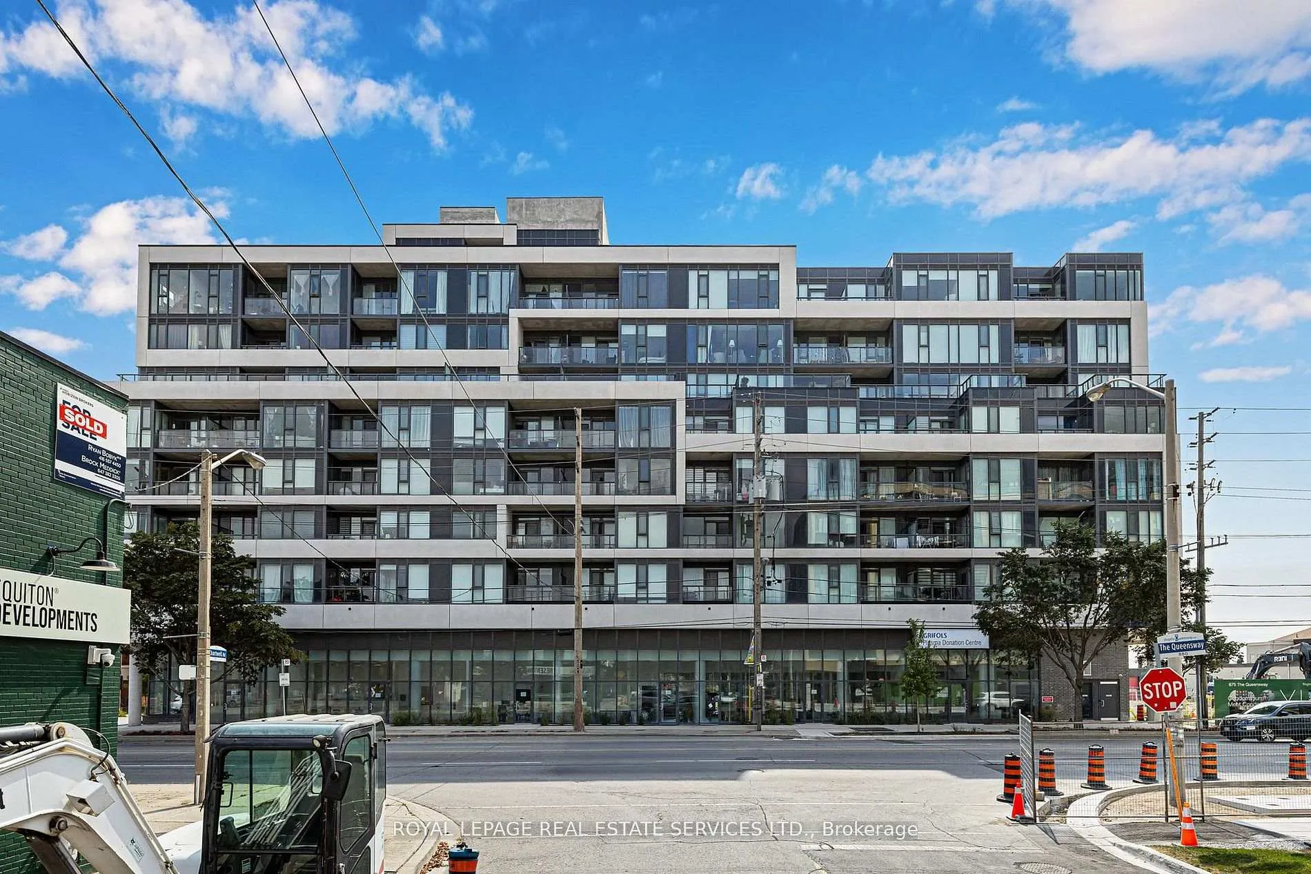 Photo 19 of Unit 907, 859 The Queensway, Etobicoke, Stonegate-Queensway — HOMEH