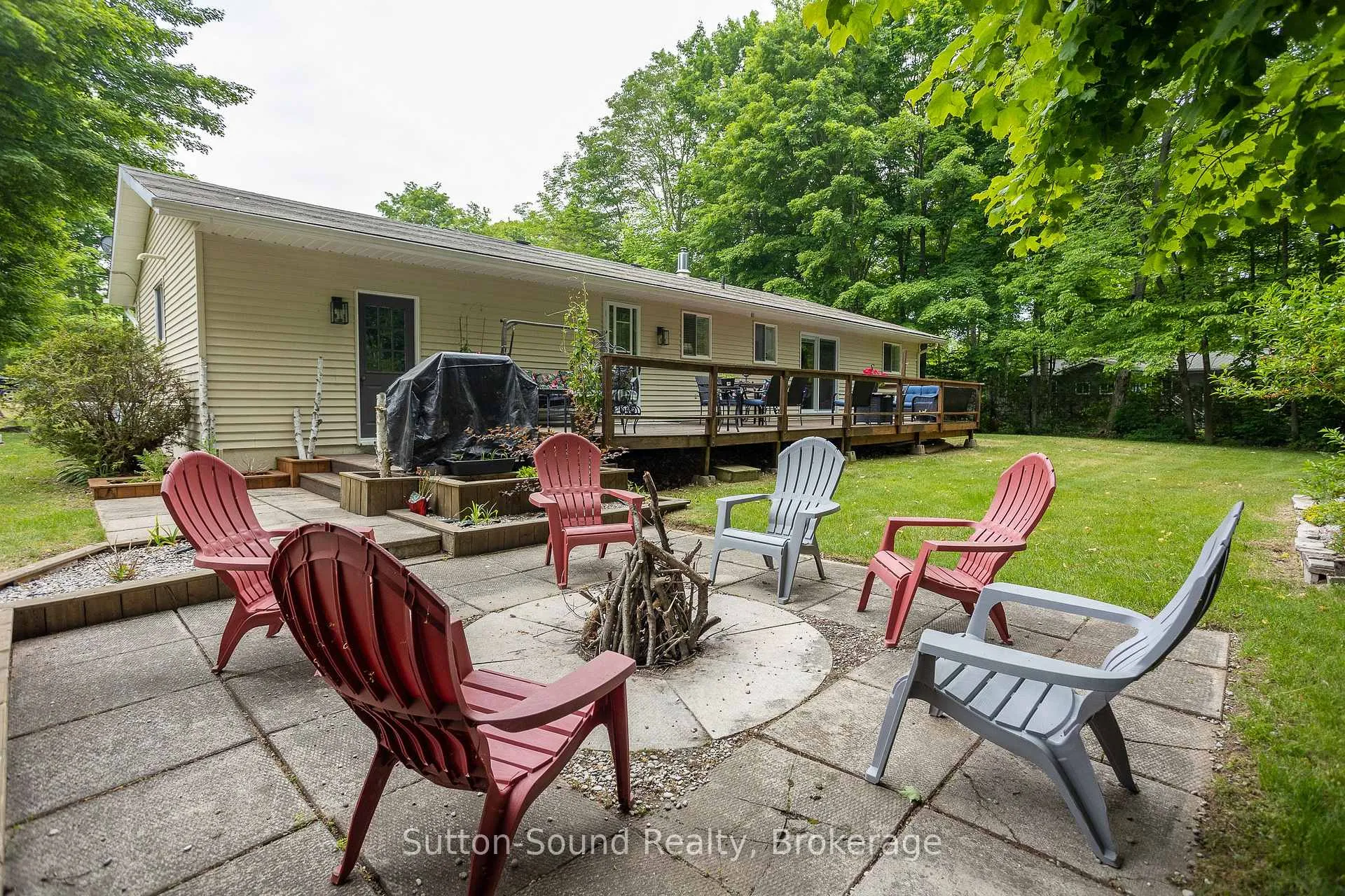 Front of 7 Sandy Pines Trail