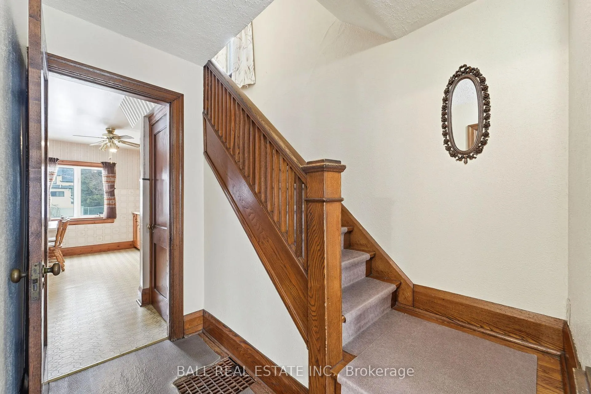 Photo 9 of 30 Thomas Street, Oshawa, Lakeview — HOMEH