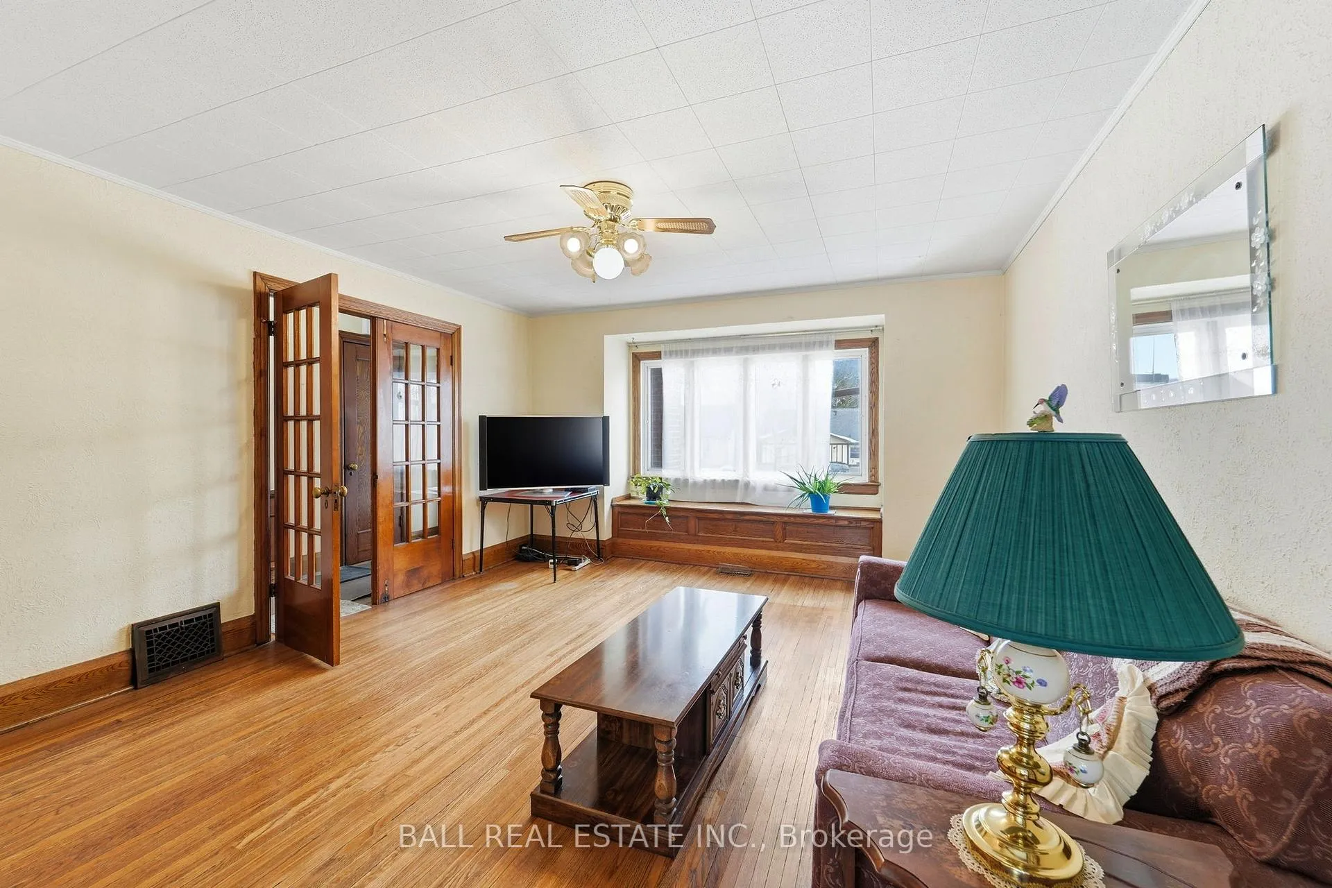 Photo 12 of 30 Thomas Street, Oshawa, Lakeview — HOMEH