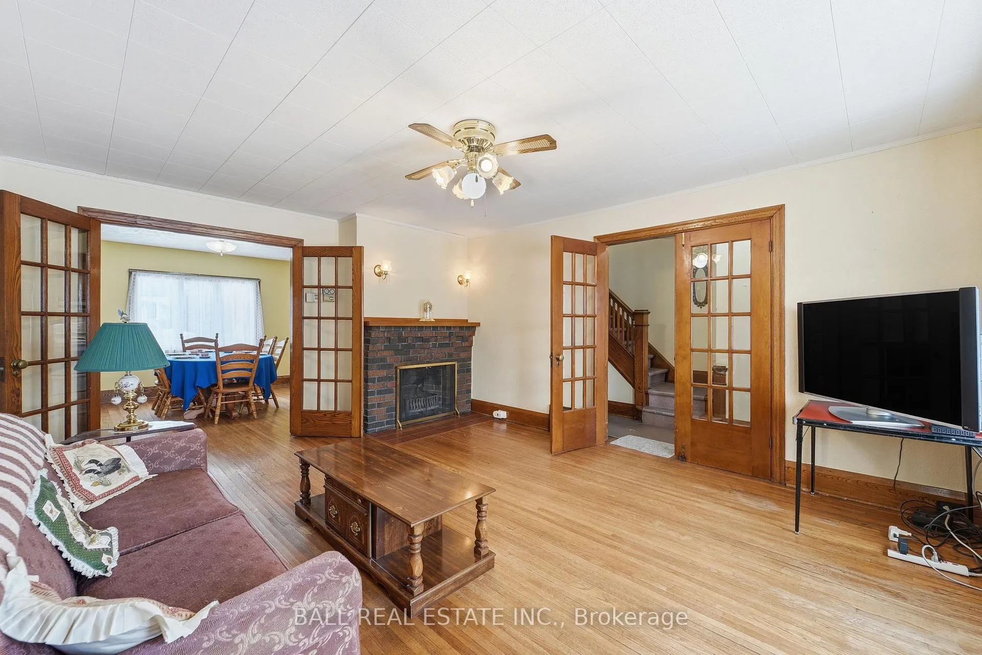 Photo 13 of 30 Thomas Street, Oshawa, Lakeview — HOMEH