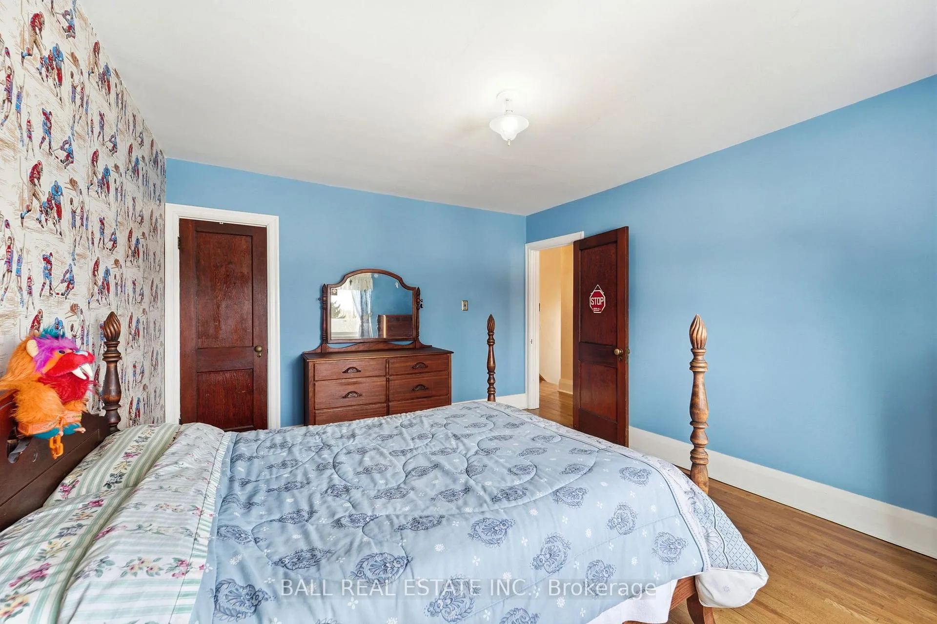 Photo 22 of 30 Thomas Street, Oshawa, Lakeview — HOMEH
