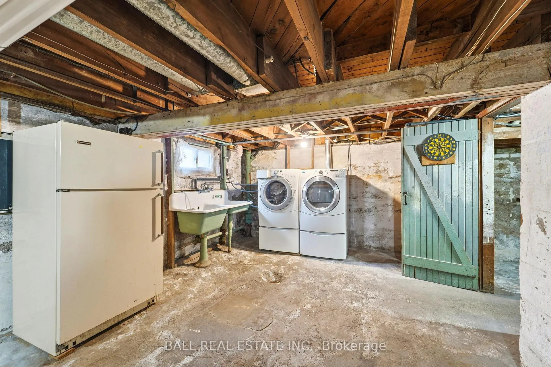 Photo 31 of 30 Thomas Street, Oshawa, Lakeview — HOMEH