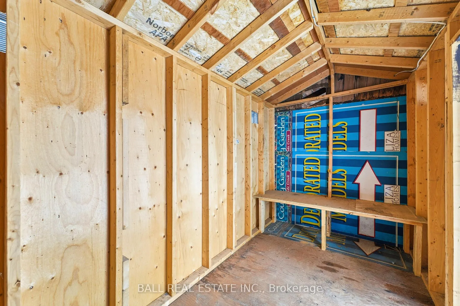 Photo 32 of 30 Thomas Street, Oshawa, Lakeview — HOMEH