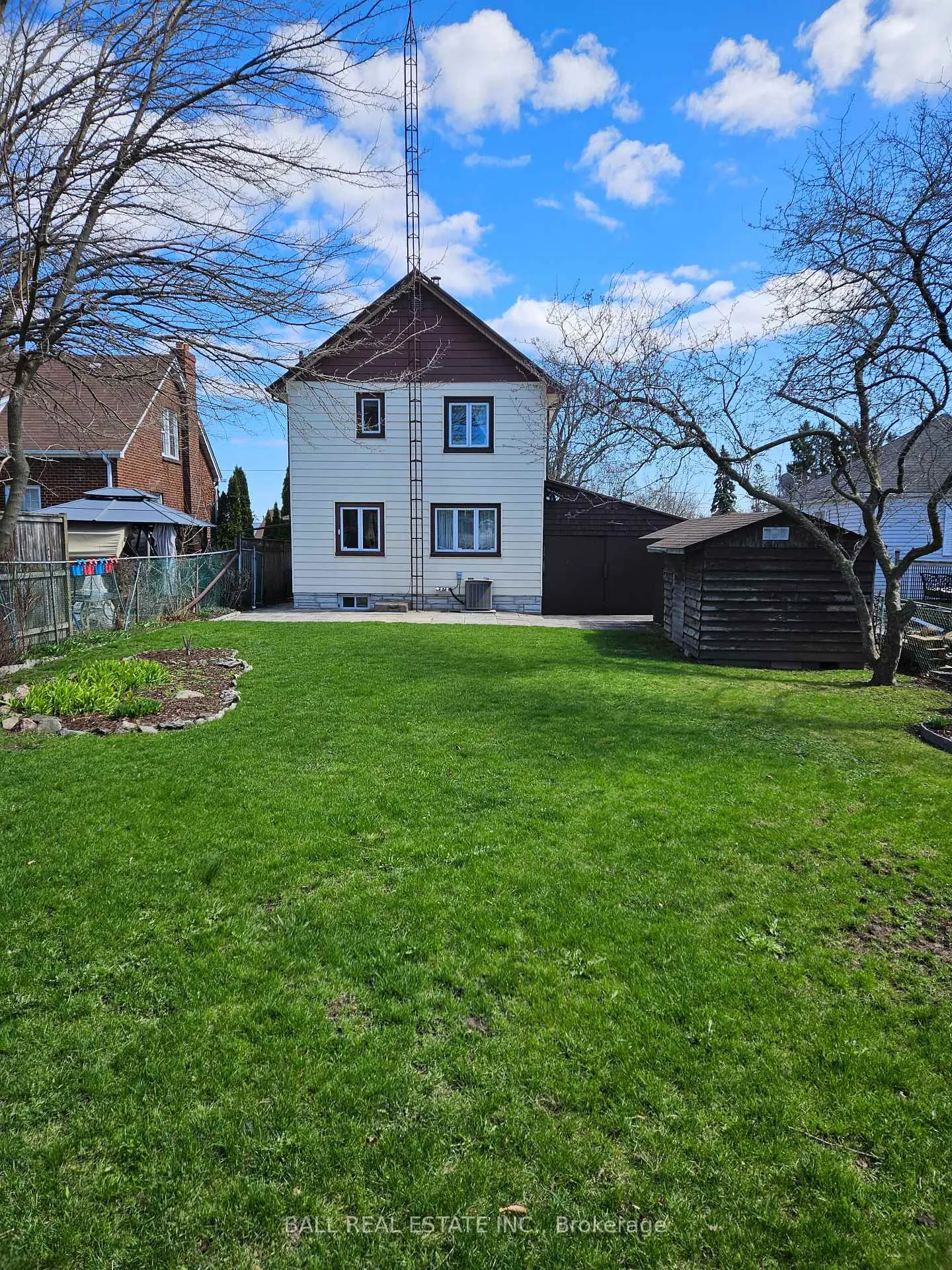 Photo 39 of 30 Thomas Street, Oshawa, Lakeview — HOMEH