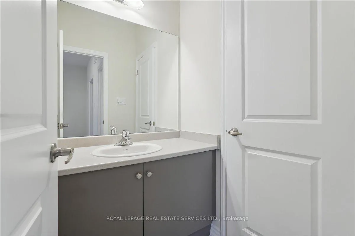 Photo 26 of 2090 Ellerston Common, Burlington, Tyandaga — HOMEH