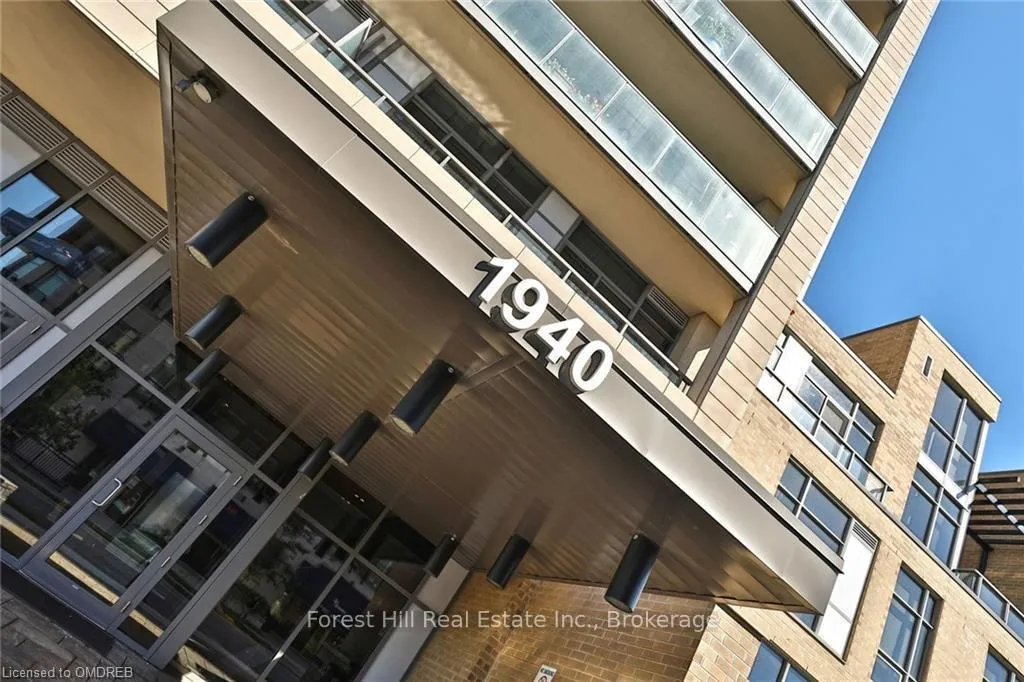 Photo 2 of Unit 309, 1940 Ironstone Drive, Burlington, Uptown — HOMEH
