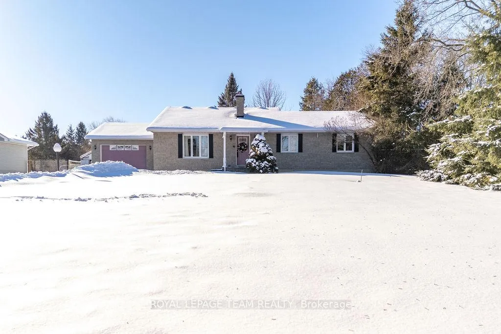 Photo 1 of 591 Bellamy Road, McNab/Braeside, Mcnab/Braeside Twps — HOMEH