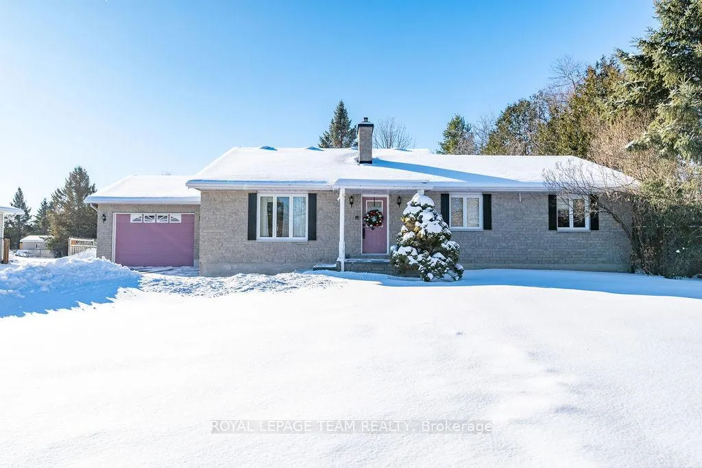 Photo 2 of 591 Bellamy Road, McNab/Braeside, Mcnab/Braeside Twps — HOMEH