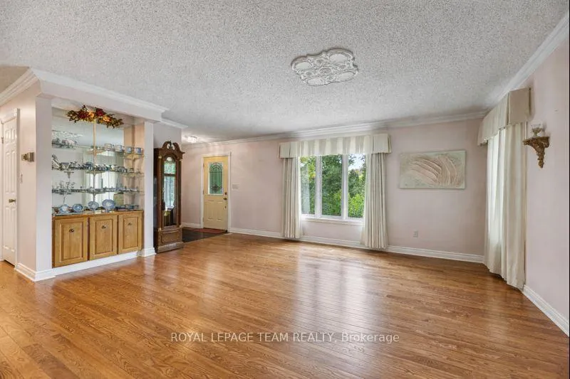 Photo 5 of 591 Bellamy Road, McNab/Braeside, Mcnab/Braeside Twps — HOMEH